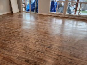 Spotless hardwood floors in Bellevue home cleaned by bellevuecleans – Recurring Cleaning Service